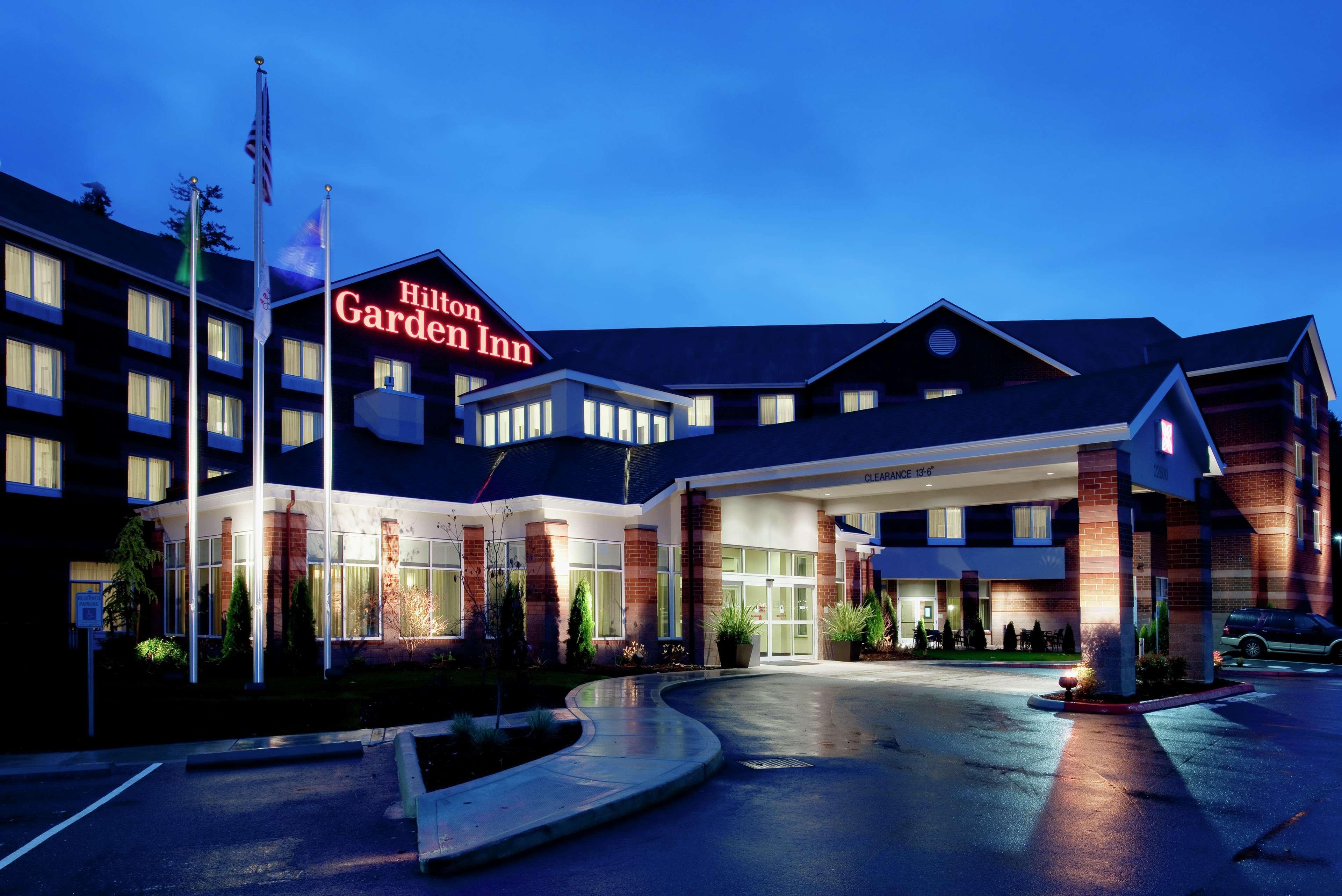 Hilton Garden Inn Seattle/Bothell Exterior photo
